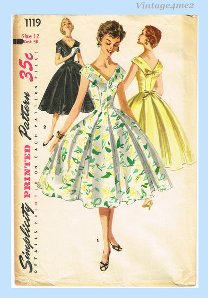 Simplicity 1119: 1950s Uncut Misses Sleeveless Party Dress 30 B Vintage Sewing Pattern